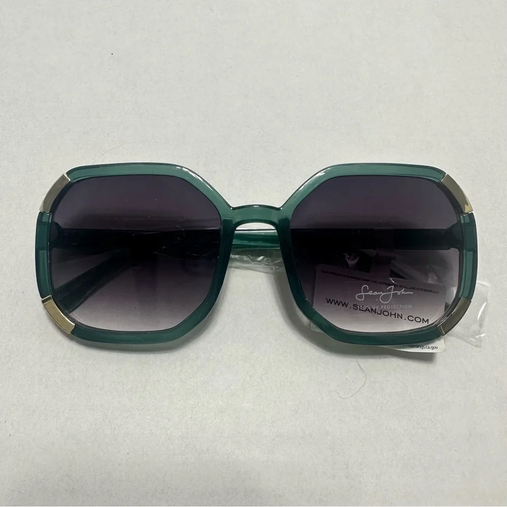Sean John Emerald Green Vintage Retro Style Sunglasses w/ Gradient UV Lenses NWT